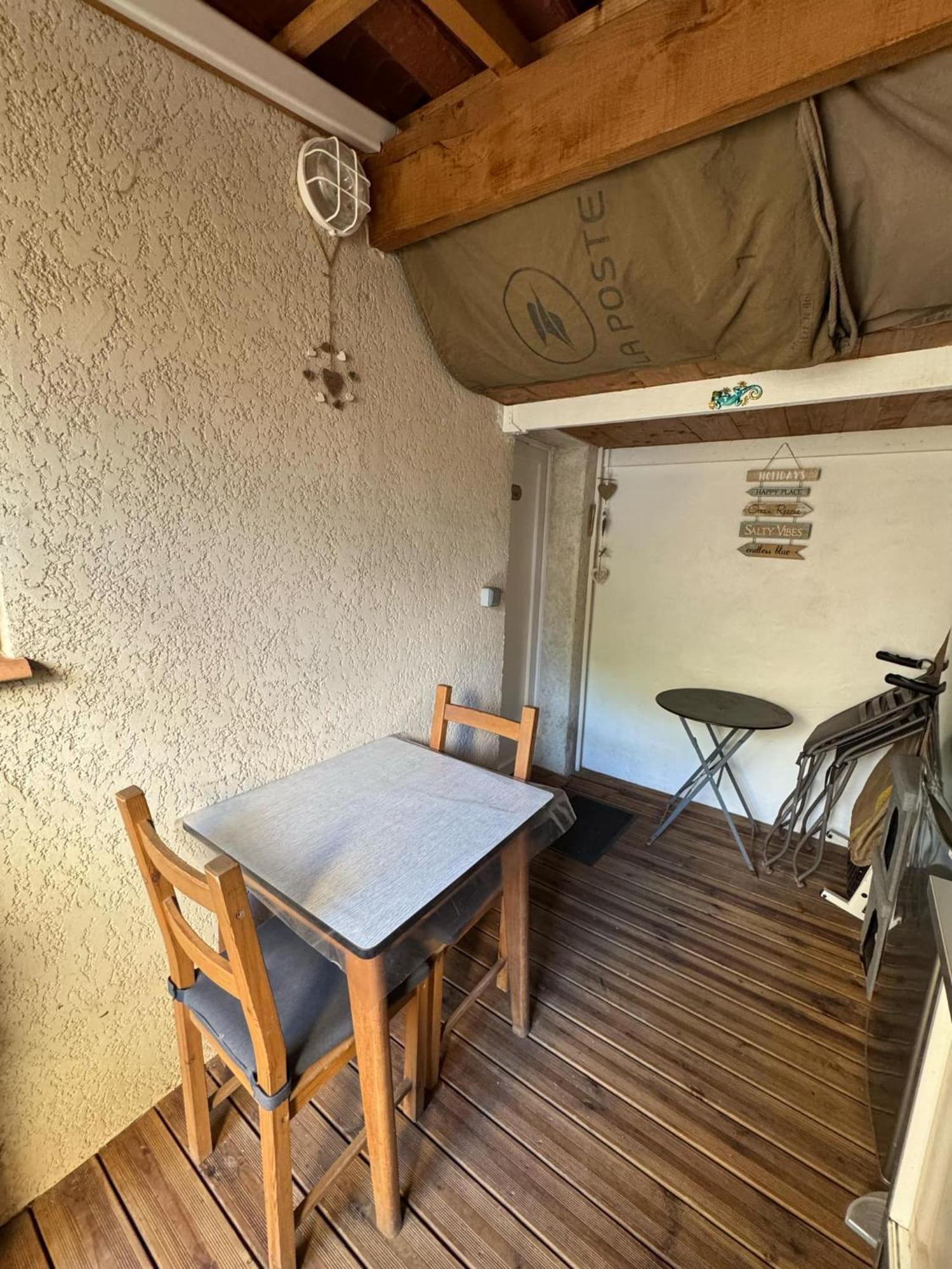 Chez Christian Et Valerie Apartment Rocbaron Екстериор снимка